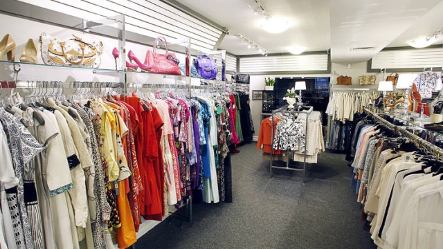 Elevate Your Style: Inside the World of Women’s Designer Boutiques